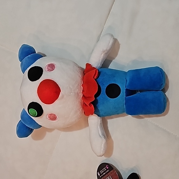 Piggy collectable Plush set - Picture 4 of 12